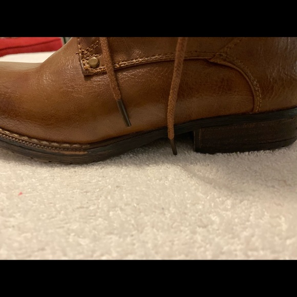 Brand New - Gorgeous Kids Boots By KATHY JEAN - Picture 4 of 6